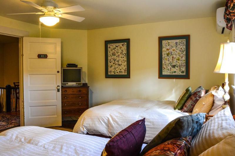 Mine And Farm, The Inn At Guerneville, Ca ภายนอก รูปภาพ